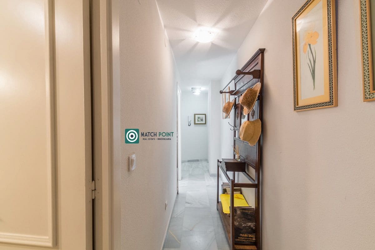Apartamento de 1 habitación en Almuñécar en alquiler - 650 € (Ref: 8476382)