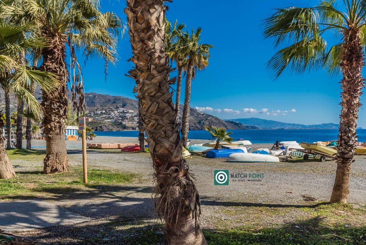 Apartamento de 1 habitación en Almuñécar en alquiler - 650 € (Ref: 8476382)