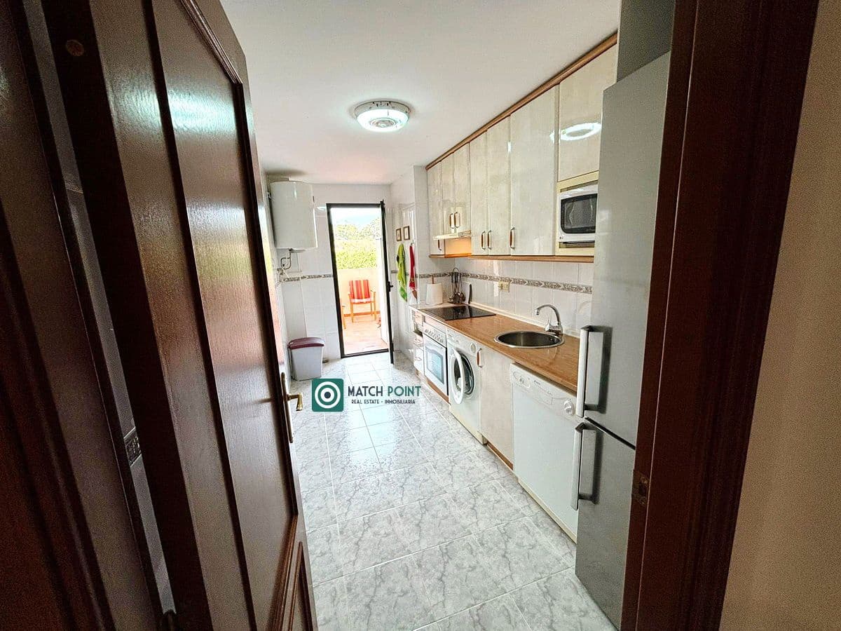 2 soverom Leilighet til leie i Almunecar med garasje - € 750 (Ref: 8491477)