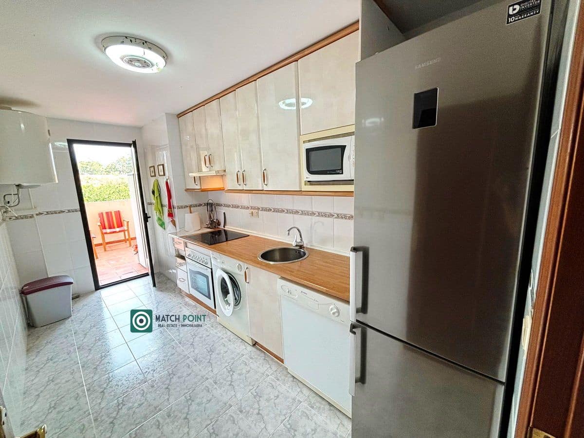 2 soverom Leilighet til leie i Almunecar med garasje - € 750 (Ref: 8491477)