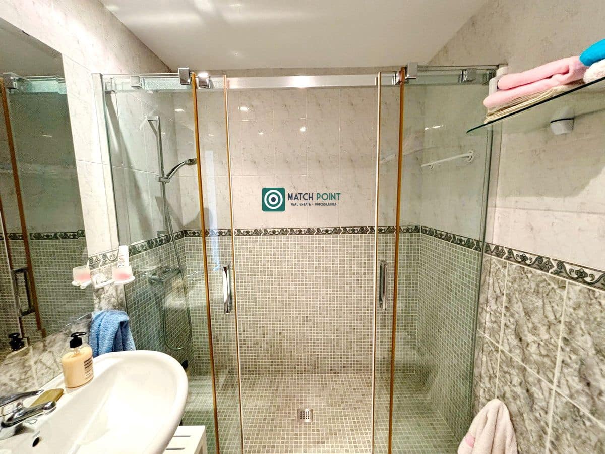 2 soverom Leilighet til leie i Almunecar med garasje - € 750 (Ref: 8491477)