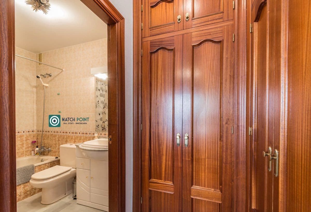 3 soveværelse Lejlighed til leje i Almunecar - € 1.100 (Ref: 8596248)