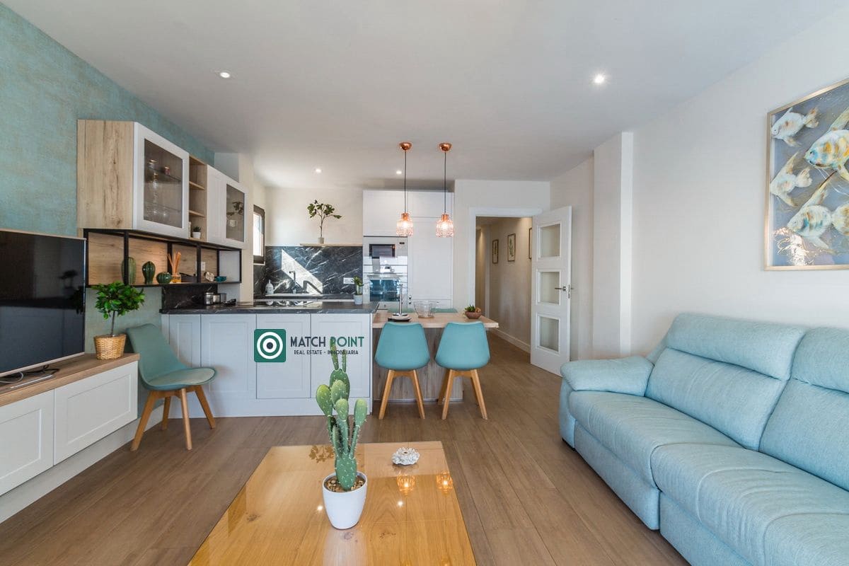 3 soveværelse Lejlighed til leje i Almunecar - € 1.200 (Ref: 8635564)