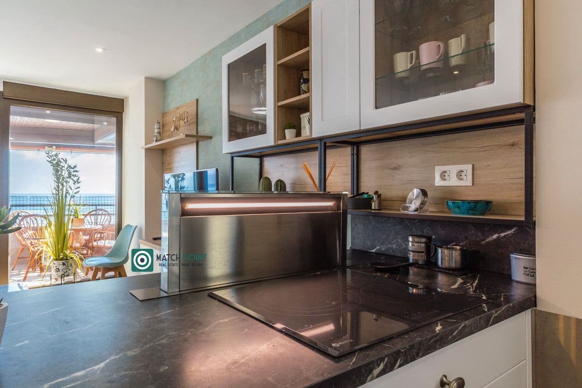 3 soveværelse Lejlighed til leje i Almunecar - € 1.200 (Ref: 8635564)