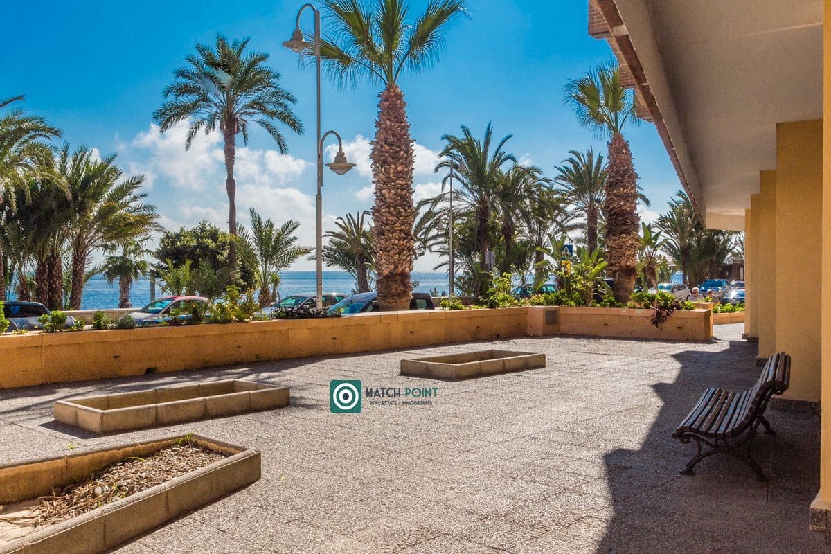 3 soveværelse Lejlighed til leje i Almunecar - € 1.200 (Ref: 8635564)