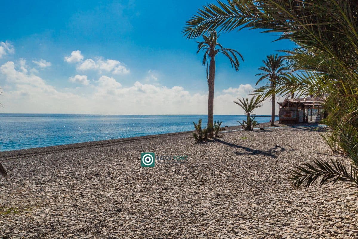 3 soveværelse Lejlighed til leje i Almunecar - € 1.200 (Ref: 8635564)