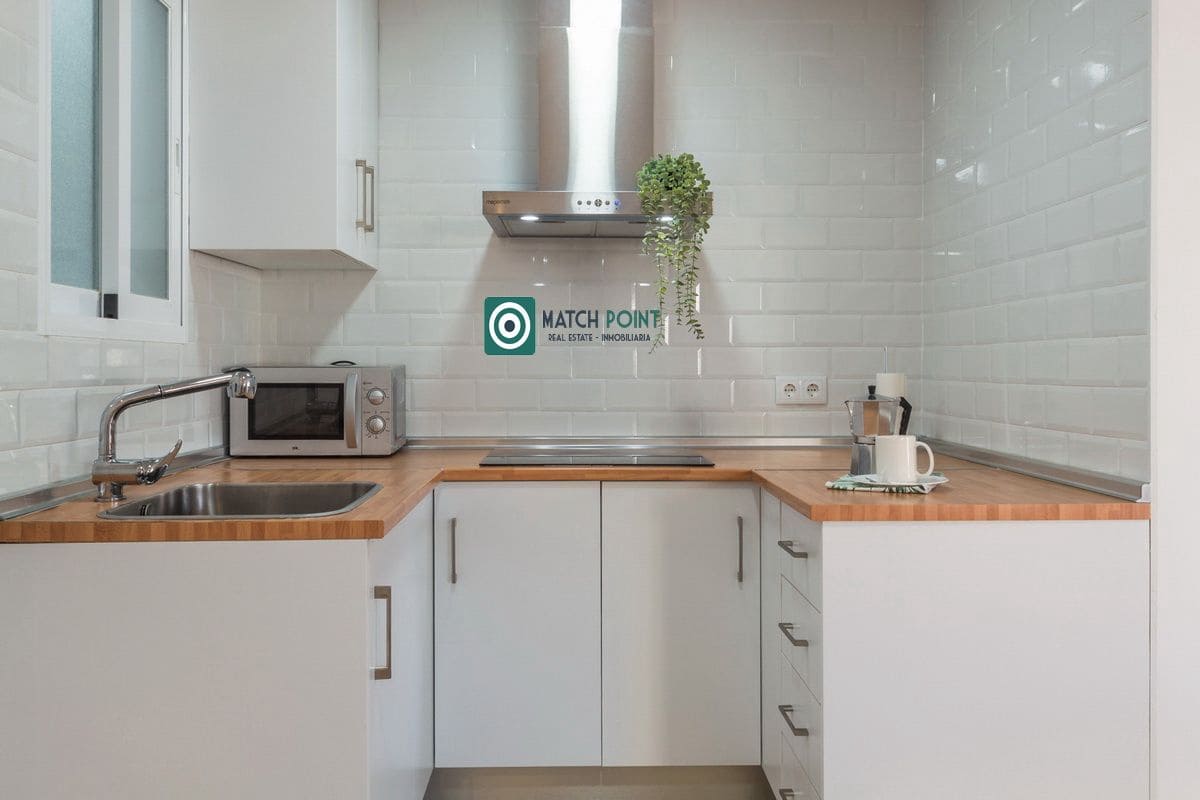 3 bedroom Flat for rent in Almunecar - € 875 (Ref: 8728208)