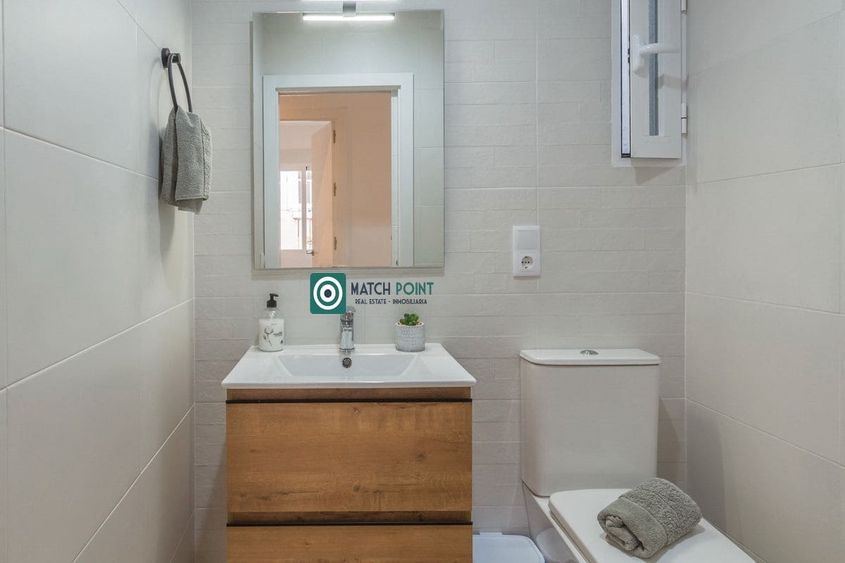 3 bedroom Flat for rent in Almunecar - € 875 (Ref: 8728208)