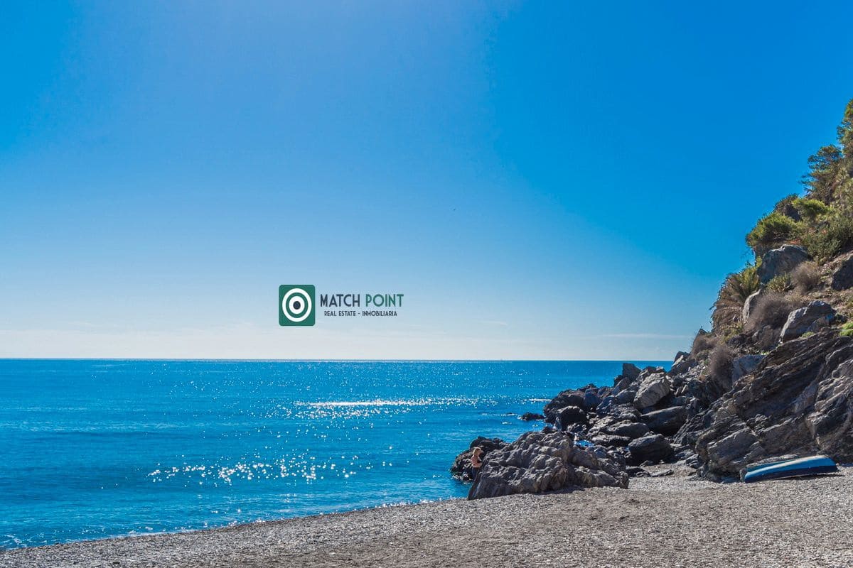 3 bedroom Flat for rent in Almunecar - € 875 (Ref: 8728208)