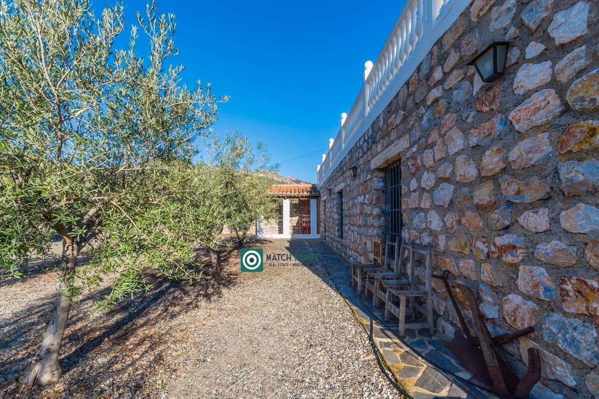 5 soveværelse Finca/Landehus til salg i Itrabo - € 1.485.000 (Ref: 8826366)