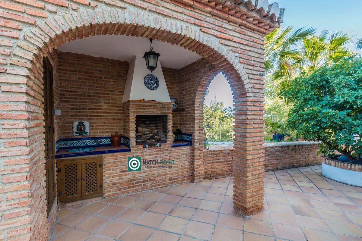 5 soveværelse Finca/Landehus til salg i Itrabo - € 1.485.000 (Ref: 8826366)