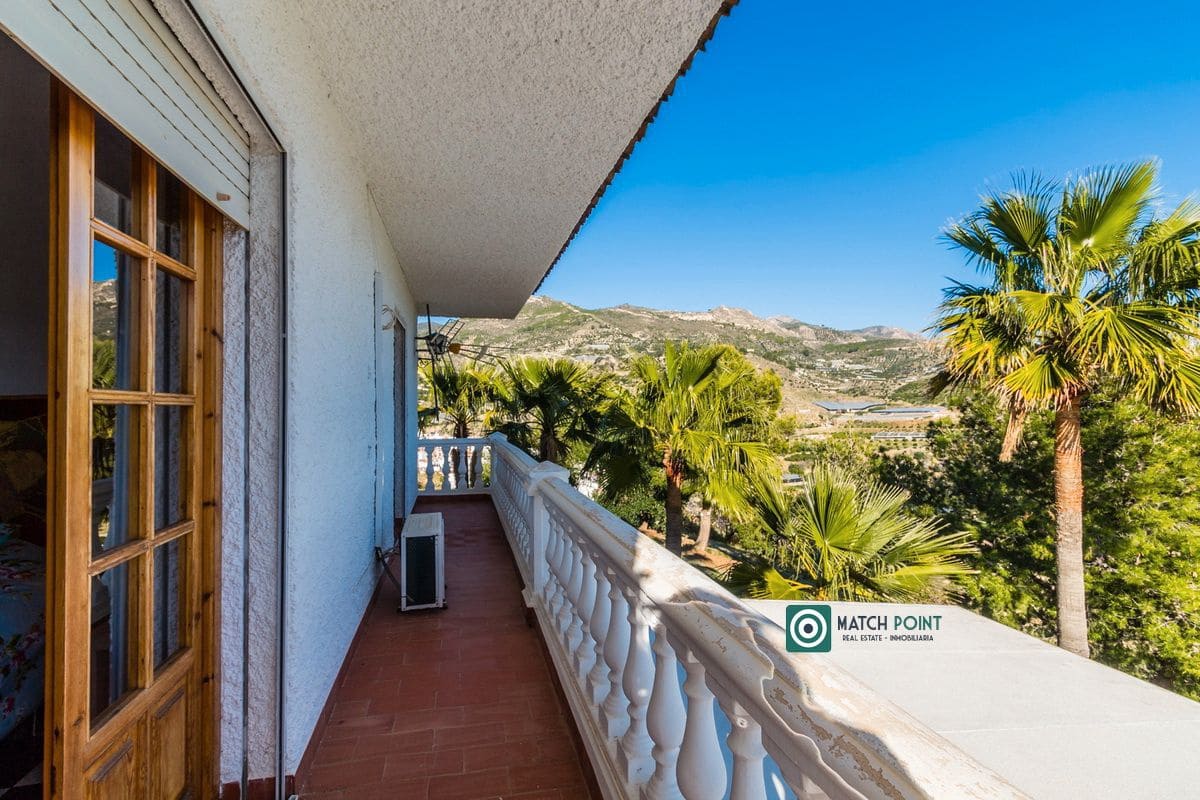 5 soveværelse Finca/Landehus til salg i Itrabo - € 1.485.000 (Ref: 8826366)