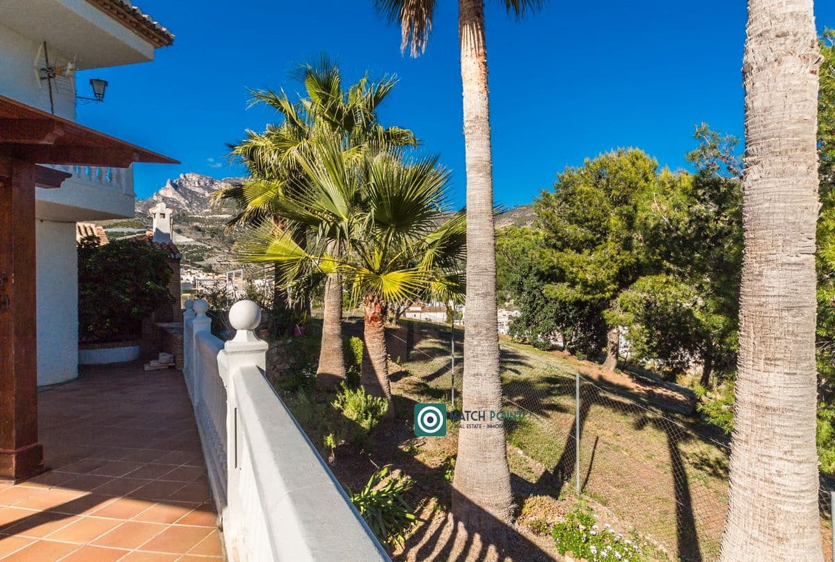 5 soveværelse Finca/Landehus til salg i Itrabo - € 1.485.000 (Ref: 8826366)