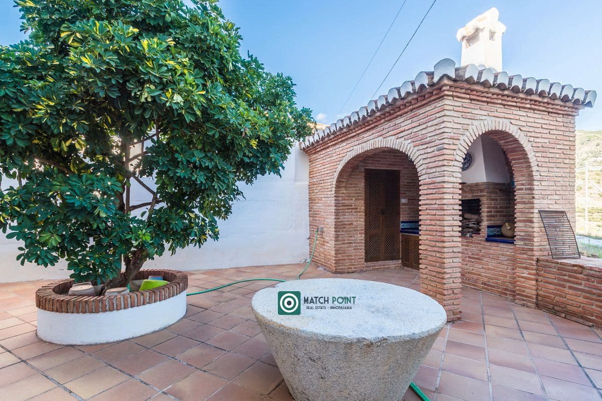 5 soveværelse Finca/Landehus til salg i Itrabo - € 1.485.000 (Ref: 8826366)