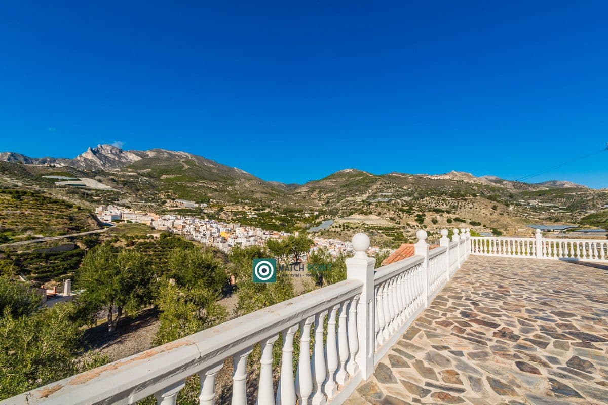 5 soveværelse Finca/Landehus til salg i Itrabo - € 1.485.000 (Ref: 8826366)