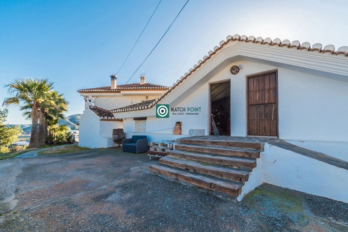 5 soveværelse Finca/Landehus til salg i Itrabo - € 1.485.000 (Ref: 8826366)