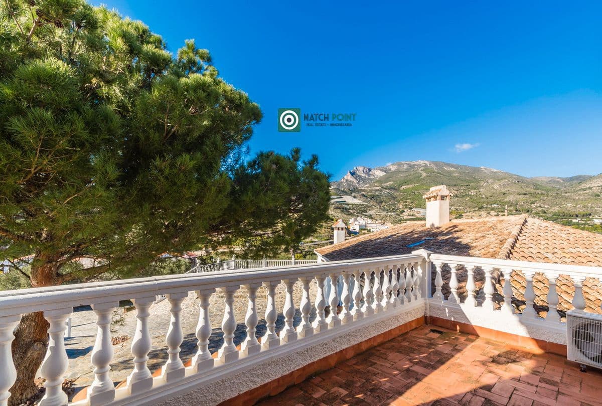 5 soveværelse Finca/Landehus til salg i Itrabo - € 1.485.000 (Ref: 8826366)