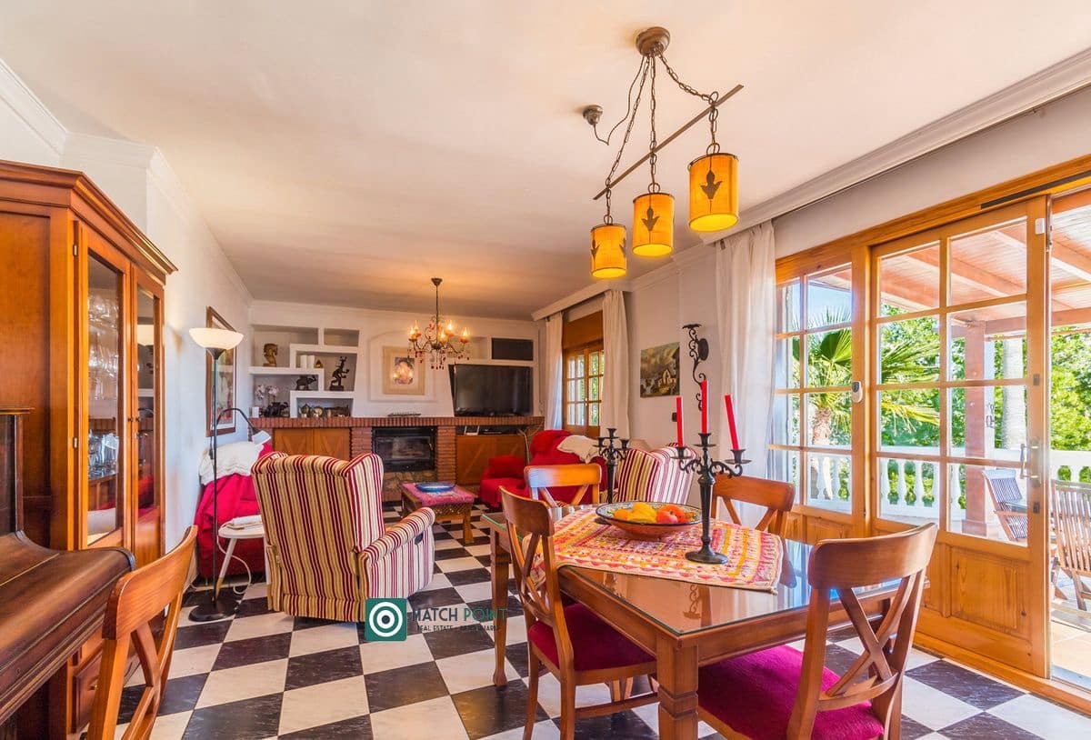 5 soveværelse Finca/Landehus til salg i Itrabo - € 1.485.000 (Ref: 8826366)