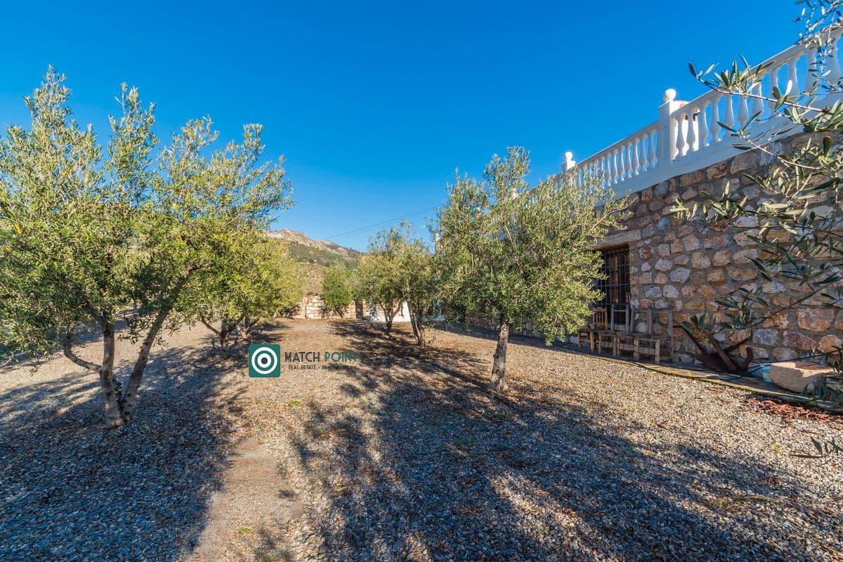 5 soveværelse Finca/Landehus til salg i Itrabo - € 1.485.000 (Ref: 8826366)