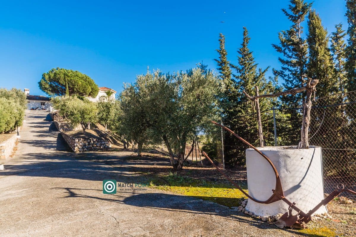 5 soveværelse Finca/Landehus til salg i Itrabo - € 1.485.000 (Ref: 8826366)