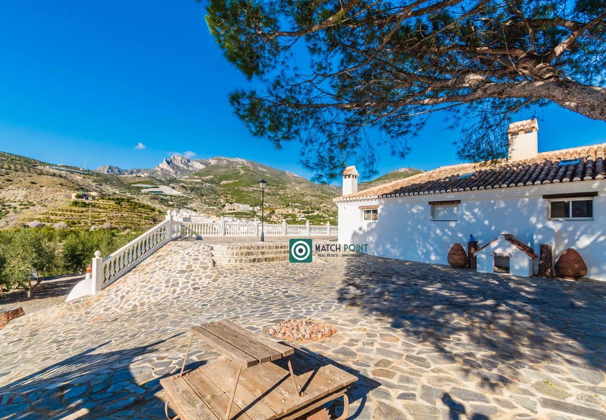 5 soveværelse Finca/Landehus til salg i Itrabo - € 1.485.000 (Ref: 8826366)