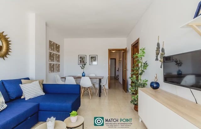 Piso de 3 habitaciones en Almuñécar en alquiler con piscina - 750 € (Ref: 8909652)