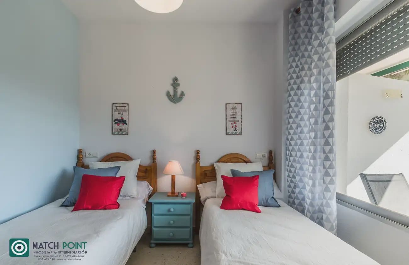 Piso de 3 habitaciones en Almuñécar en alquiler con piscina - 750 € (Ref: 8909652)