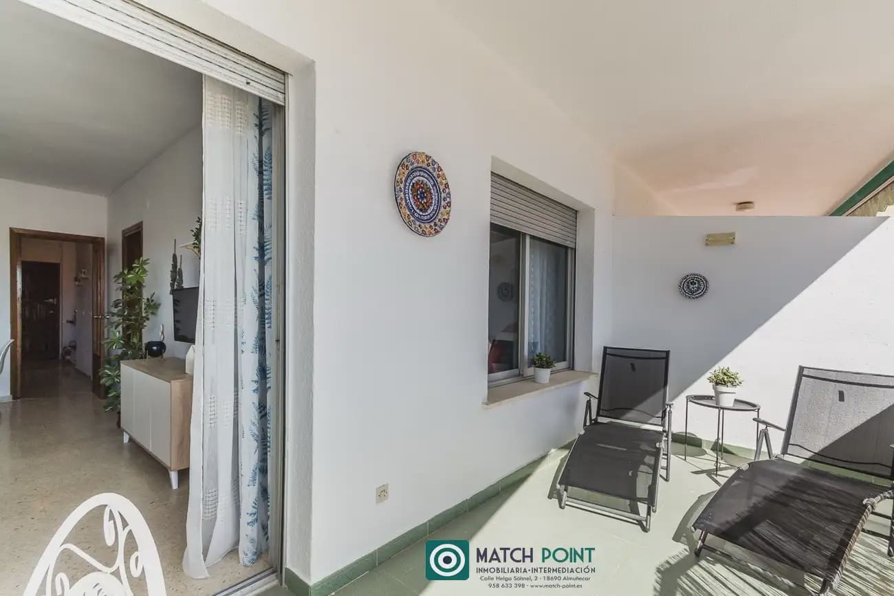 Piso de 3 habitaciones en Almuñécar en alquiler con piscina - 750 € (Ref: 8909652)