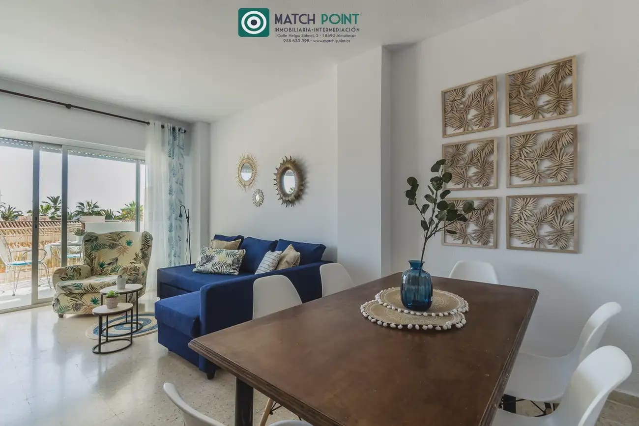Piso de 3 habitaciones en Almuñécar en alquiler con piscina - 750 € (Ref: 8909652)