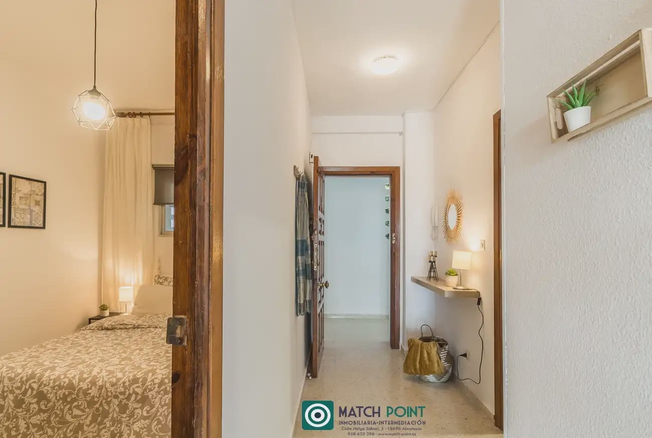 Piso de 3 habitaciones en Almuñécar en alquiler con piscina - 750 € (Ref: 8909652)