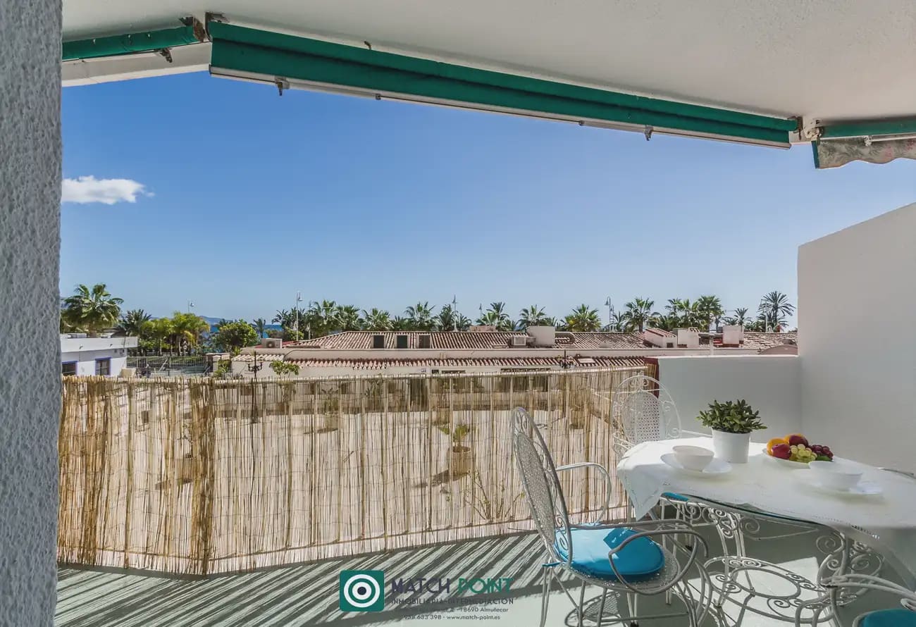 Piso de 3 habitaciones en Almuñécar en alquiler con piscina - 750 € (Ref: 8909652)
