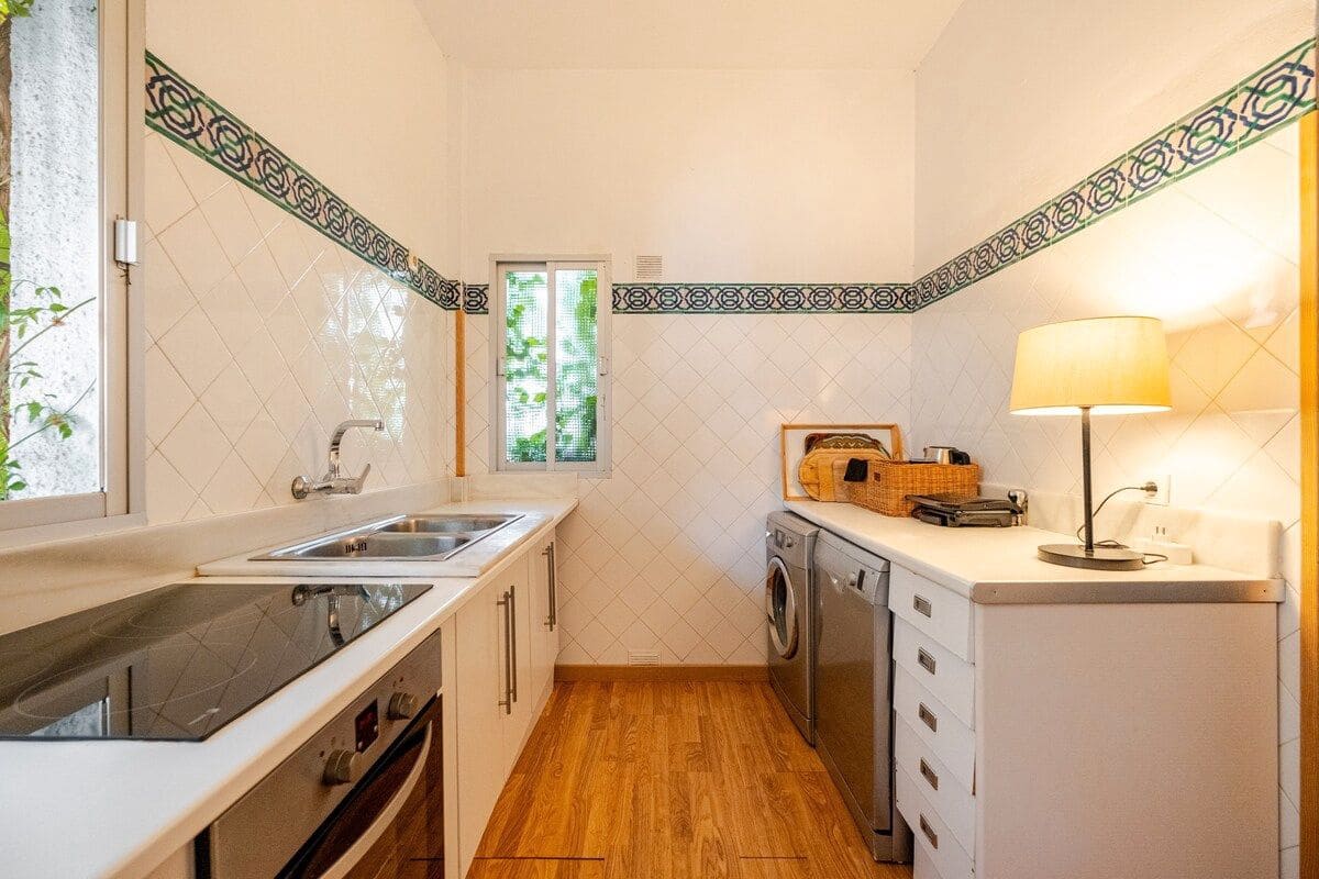 3 soveværelse Villa til leje i Almunecar - € 1.250 (Ref: 8932869)