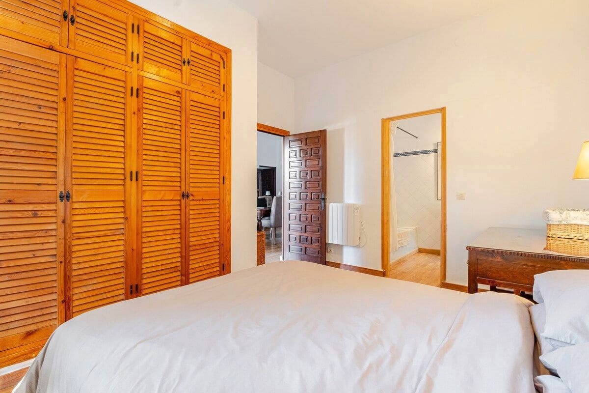 3 soveværelse Villa til leje i Almunecar - € 1.250 (Ref: 8932869)