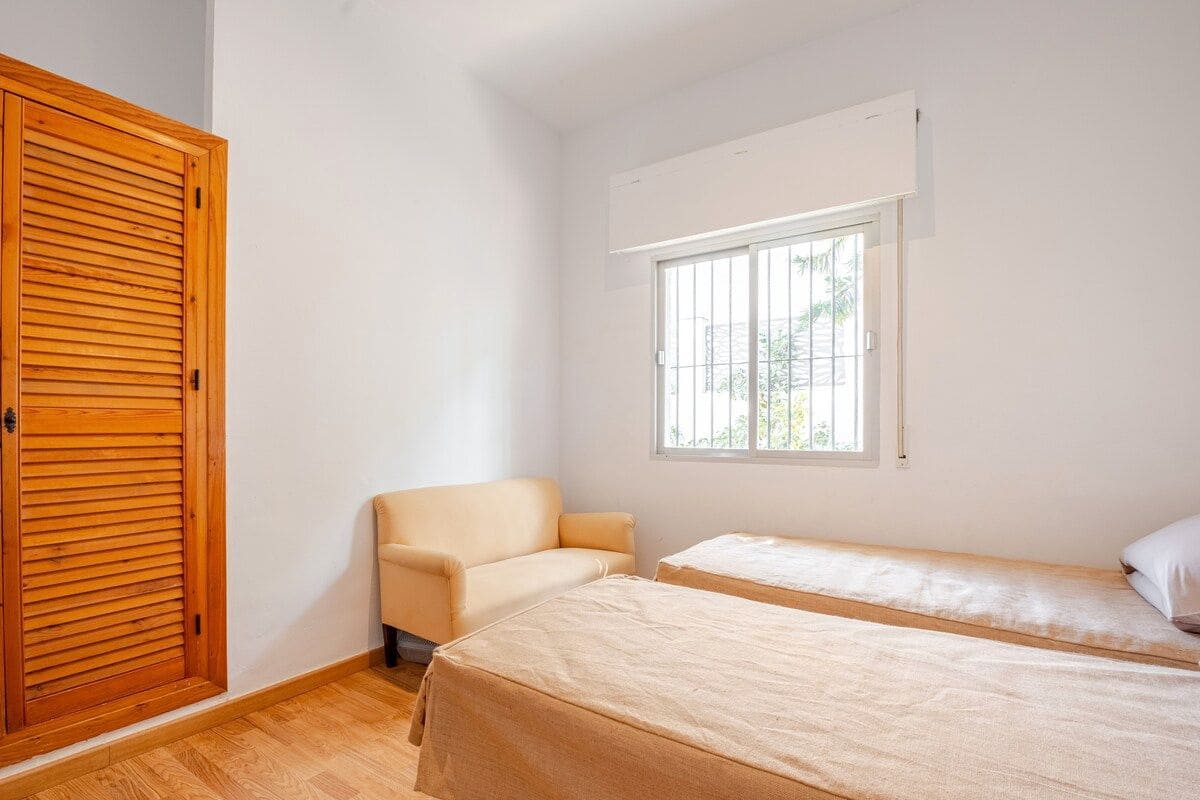 3 soveværelse Villa til leje i Almunecar - € 1.250 (Ref: 8932869)