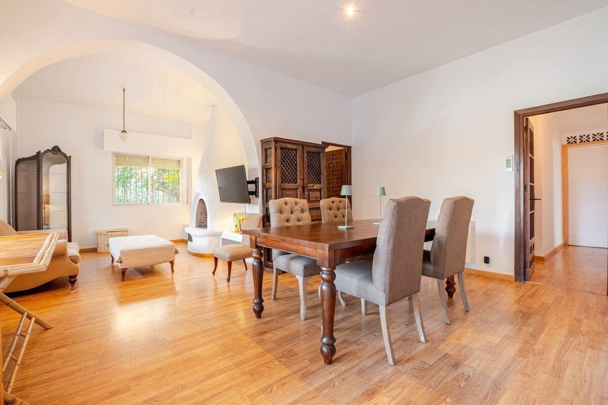 3 soveværelse Villa til leje i Almunecar - € 1.250 (Ref: 8932869)