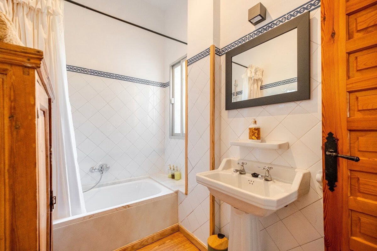 3 soveværelse Villa til leje i Almunecar - € 1.250 (Ref: 8932869)