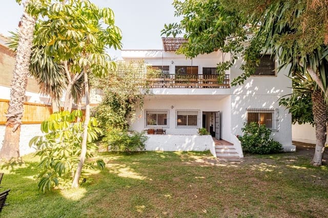 3 bedroom Villa for rent in Almuñécar - € 1,250 (Ref: 8932869)