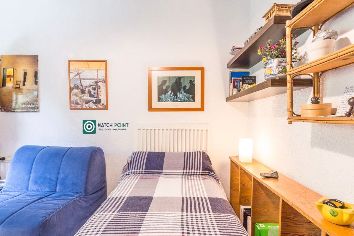 2 soveværelse Lejlighed til salg i Malaga by - € 680.000 (Ref: 8977169)