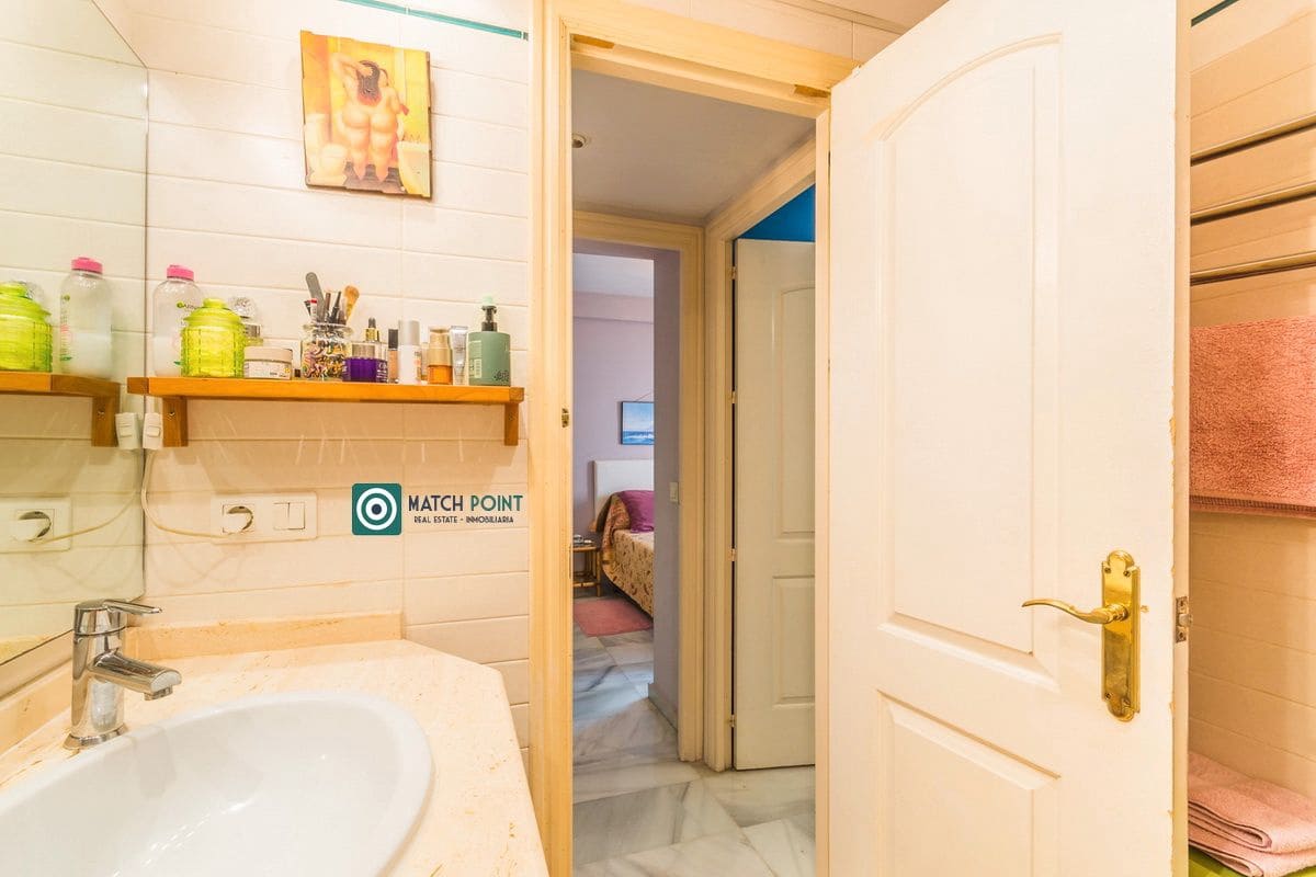 2 soveværelse Lejlighed til salg i Malaga by - € 680.000 (Ref: 8977169)