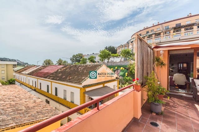 2 soveværelse Lejlighed til salg i El Limonar, Málaga by - € 680.000 (Ref: 8977169)