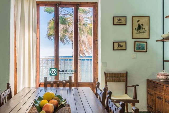 3 quarto Apartamento para arrendar em Almuñécar - 1 200 € (Ref: 8989883)