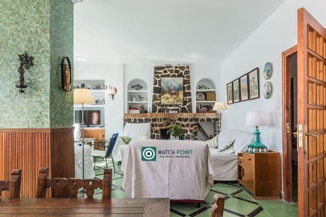 3 quarto Apartamento para arrendar em Almuñécar - 1 200 € (Ref: 8989883)