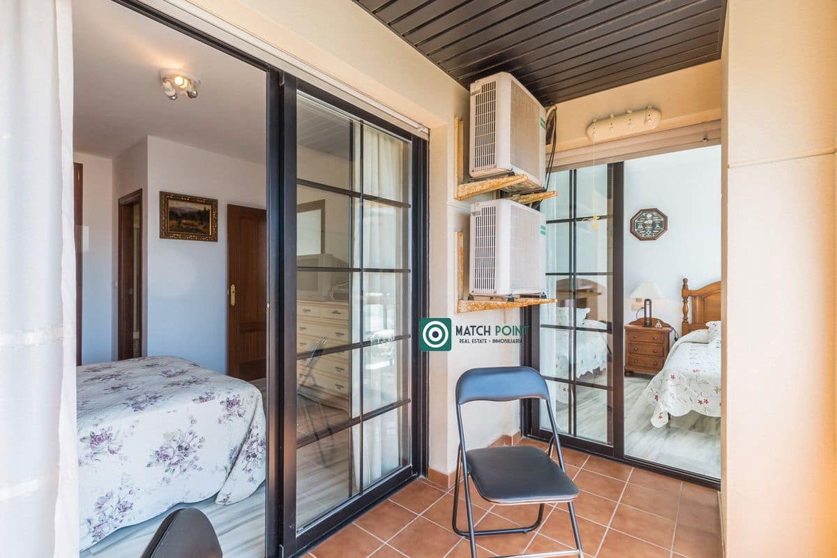 3 soveværelse Lejlighed til leje i Almunecar - € 950 (Ref: 8989884)