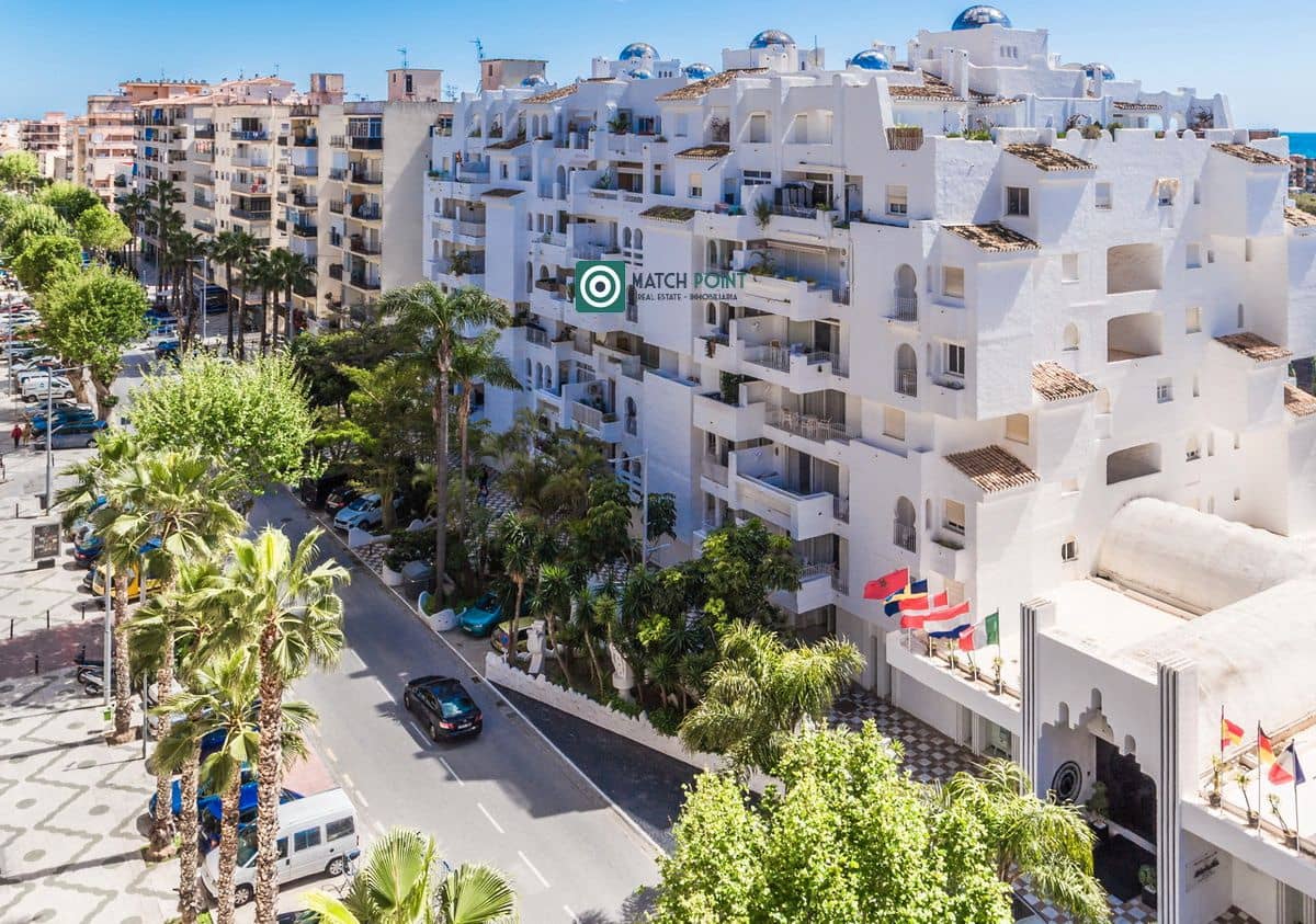 3 soveværelse Lejlighed til leje i Almunecar - € 950 (Ref: 8989884)