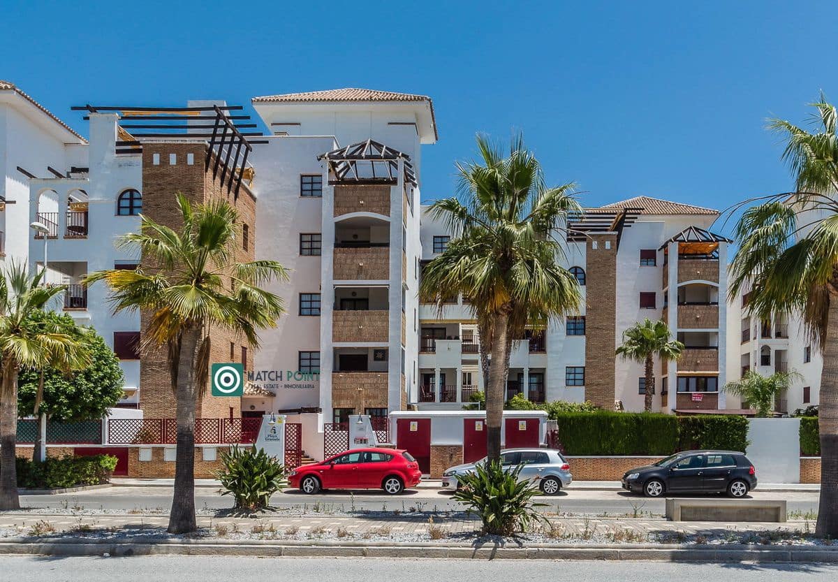 1 soverom Leilighet til leie i Motril med svømmebasseng garasje - € 700 (Ref: 8989885)