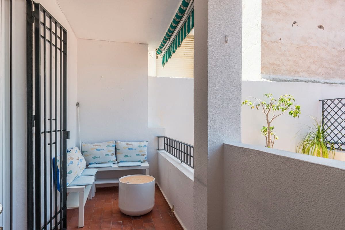 2 soverom Leilighet til leie i Almunecar - € 700 (Ref: 9028384)