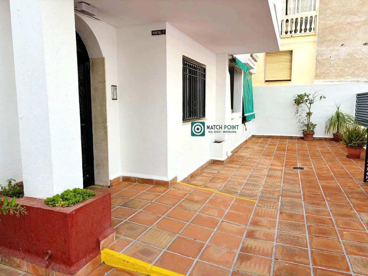 2 soverom Leilighet til leie i Almunecar - € 700 (Ref: 9028384)