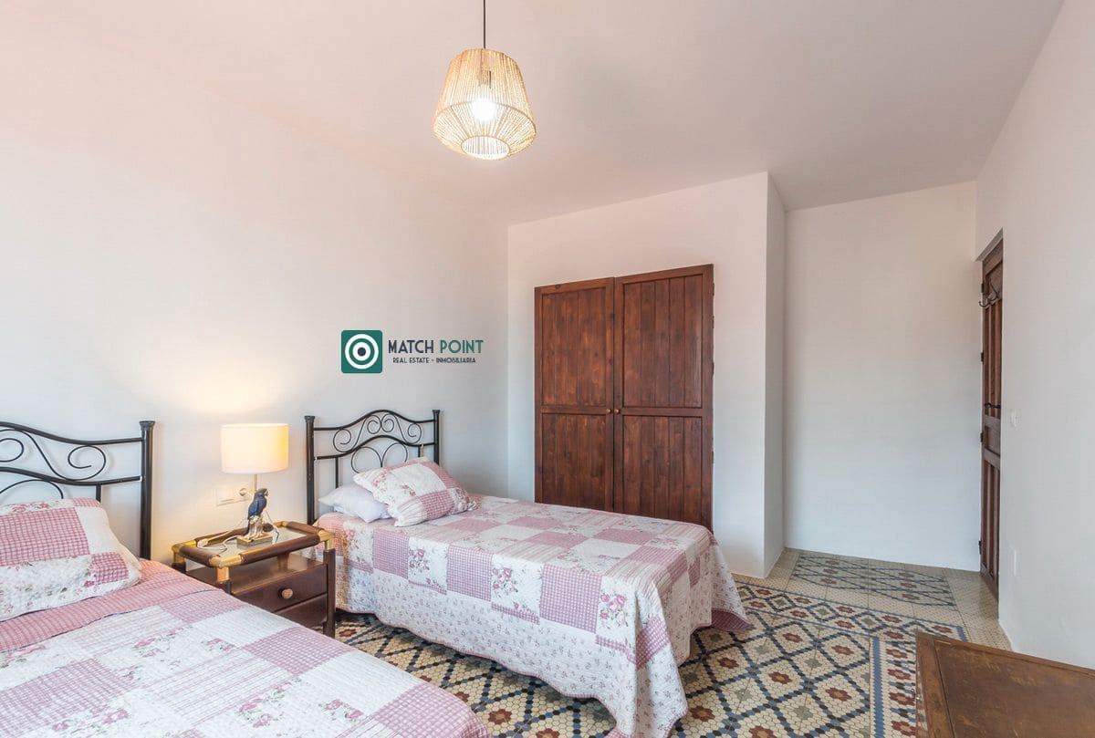 5 soveværelse Villa til leje i Almunecar - € 2.500 (Ref: 9127229)