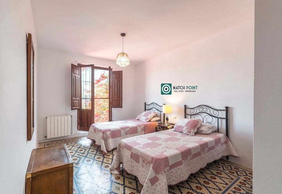 5 soveværelse Villa til leje i Almunecar - € 2.500 (Ref: 9127229)