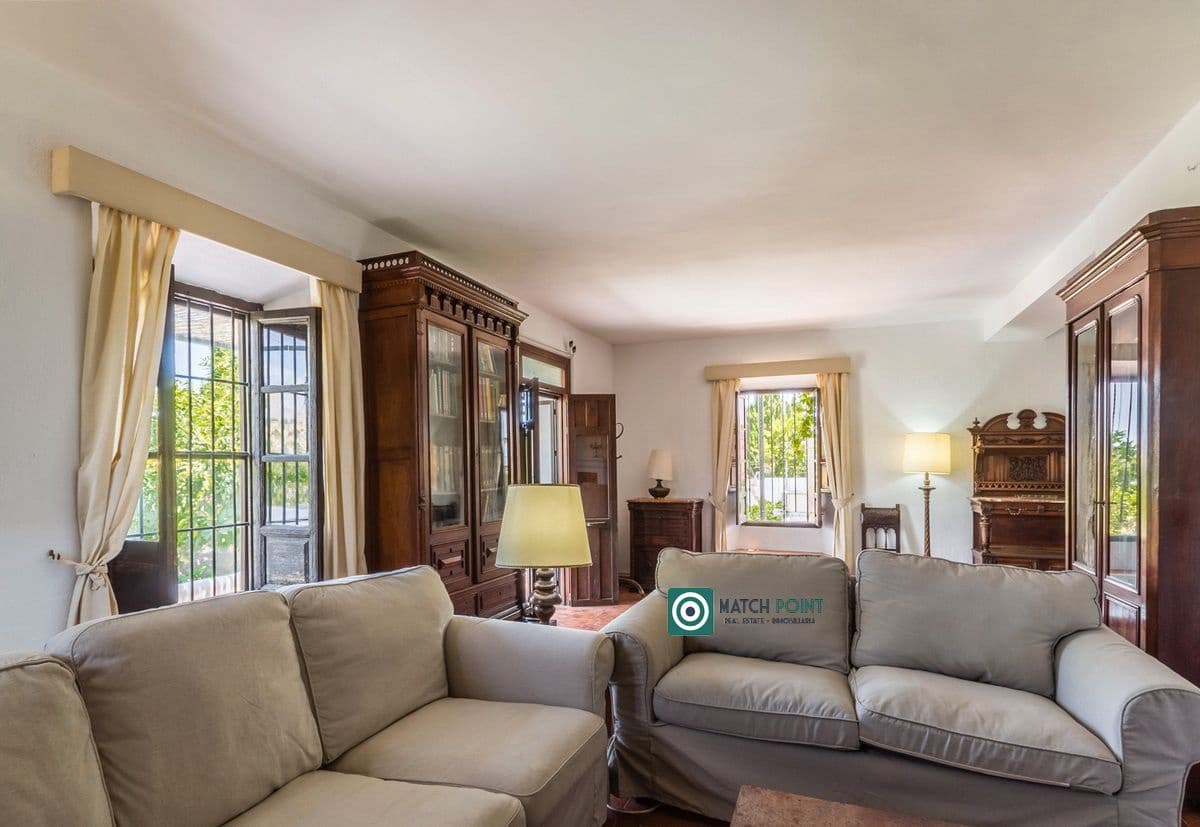 5 soveværelse Villa til leje i Almunecar - € 2.500 (Ref: 9127229)